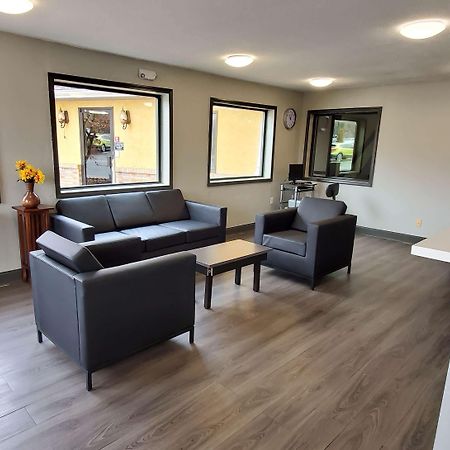 Super 8 By Wyndham Paris Ξενοδοχείο Εξωτερικό φωτογραφία