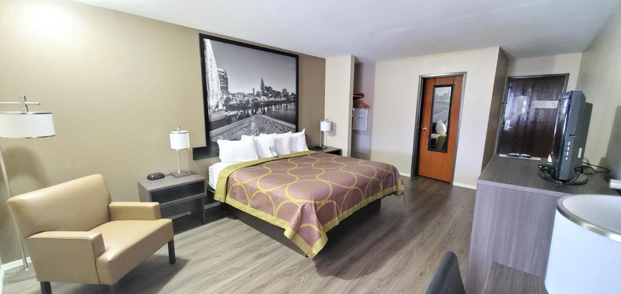 Super 8 By Wyndham Paris Ξενοδοχείο Εξωτερικό φωτογραφία